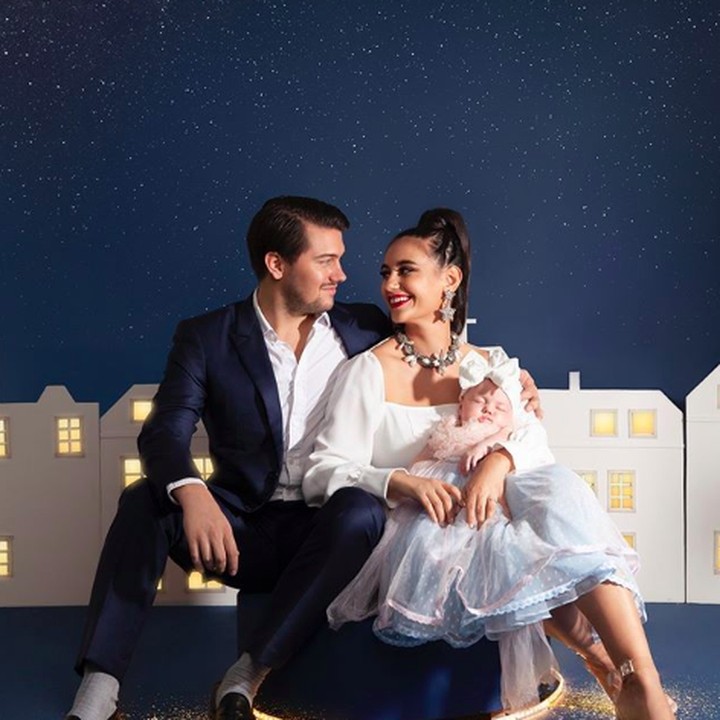 <p>Walau sedang tidur, buah hati Marissa Nasution dan Warren Conrad ini tetap cute ya. (Foto: Instagram/@marissaln)  </p>