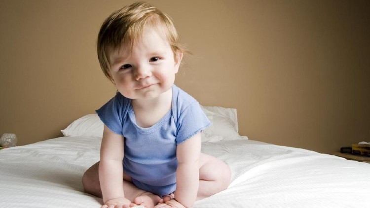 Siapa yang tak senang kalau anak punya nama dengan arti baik. Berikut referensi nama bayi laki-laki yang bikin.