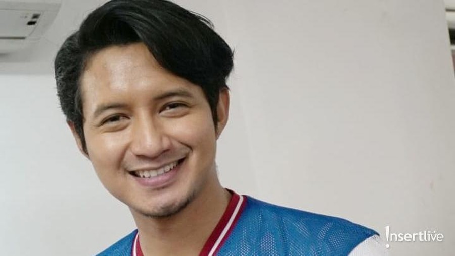 Chand Kelvin yang pernah berada dalam naungan manajemen Mak Vera buka suara tentang kasus mantan manajernya yang disebut gemar berjudi.
