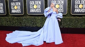 Lady Gaga Disebut Menangis karena Kalah di Golden Globes