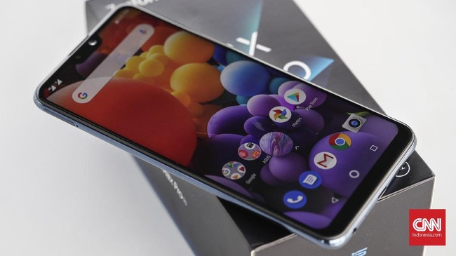 Kemunculan Samsung Galaxy M20 membuat Asus berencana menurunkan harga jual Zenfone Max Pro M2.