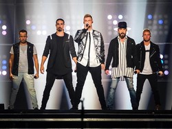 Lirik Lagu Show Me The Meaning of Being Lonely - Backstreet Boys
