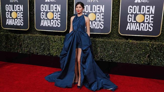 Gemma Chan dikenal berkat penampilannya dalam Crazy Rich Asians. Kini ia disebut tengah dalam perbincangan dengan Marvel Studios untuk peran di The Eternals.