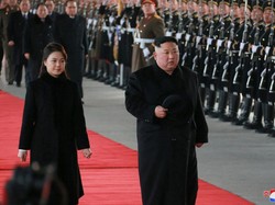 Setahun Lebih Tak Terlihat, Istri Kim Jong-un Akhirnya Muncul ke Publik