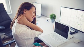 Alasan Nyeri Sendi saat Menstruasi