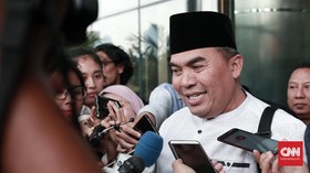 KPK Perpanjang Penahanan Bupati Jepara Selama 40 Hari
