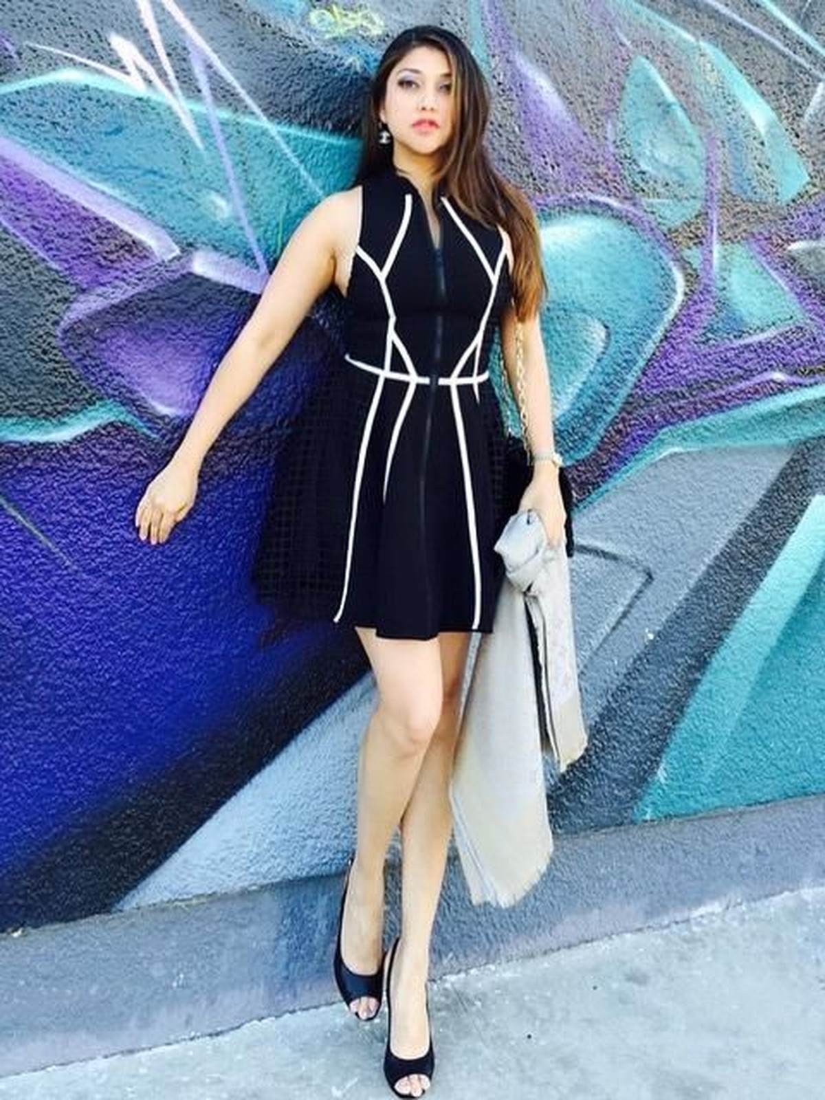 Intip transformasi Sarah Azhari dari awal karier hingga kini&period;