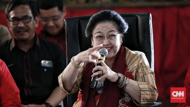 Ketua Umum PDIP Megawati Soekarnoputri merasa ada banyak produk luar negeri dijual di Tokopedia. Namun, pihak Tokopedia membantahnya.