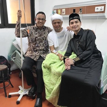 Sembuh dari Kanker, Ustaz Arifin Ilham Kembali Dirawat di RS