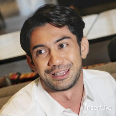 Tiba-tiba Dicium Kiky Saputri, Ini Tanggapan Reza Rahadian