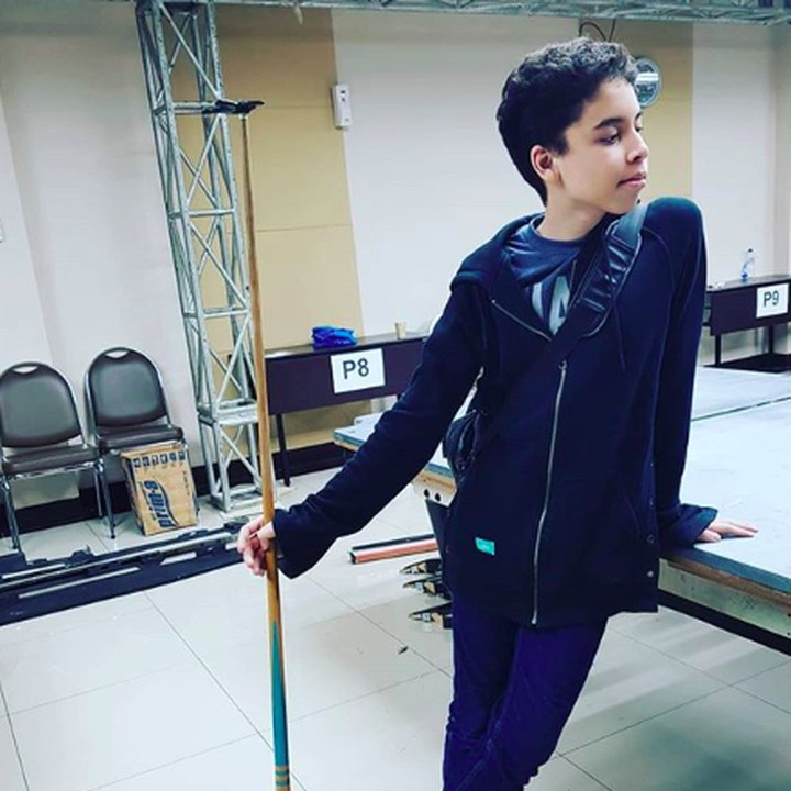 <p>Pose candii pun Zarno tetap kece. (Foto: Instagram/ @janeshalimar_1)  </p>