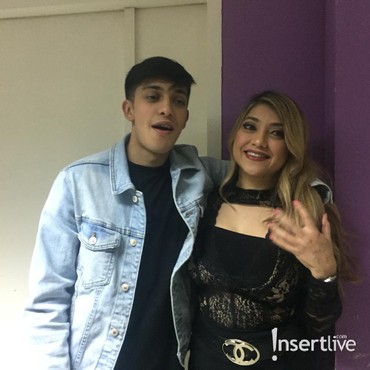 Jalan Bareng, Sarah Azhari Dikira Kakak dari Albany Ray