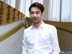 Dunia Film di Era New Normal dalam Bayangan Reza Rahadian