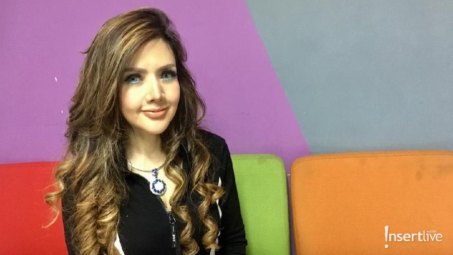 Barbie Kumalasari disebut telah menyindir Vanessa Angel. Kumalasari menampik sindiran itu ditujukan secara global atau untuk semua orang.