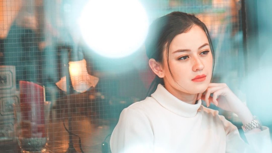 Kimberly Ryder akan melahirkan anak pertama di Inggris. 