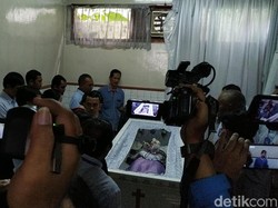 Cerianya Andriana Noven dalam Kenangan, Penusuk Misterius Terus Diburu