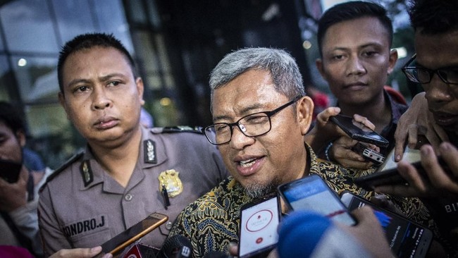 KPK kembali menjadwalkan ulang pemeriksaan terhadap eks Gubernur Jawa Barat, Ahmad Heryawan dalam kasus suap Meikarta.