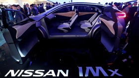 Presiden Prancis Disebut Setuju Wacana Merger Renault-Nissan