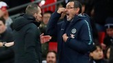 FOTO: Gol Kontroversial Kane Menangkan Tottenham atas Chelsea Tottenham Hotspur menang 1-0 atas Chelsea di leg pertama semifinal Piala Liga Inggris di Stadion Wembley, Selasa (8/1), berkat gol kontroversial Harry kane.