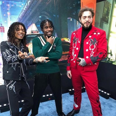 Lirik Lagu Sunflower - Post Malone & Swan Lee