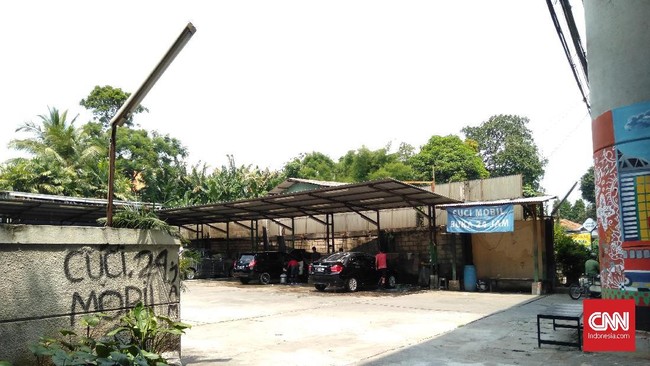 Pengusaha cuci mobil meyakini detergen yang digunakan usaha "tidak berbahaya" dan dalam batas wajar.
