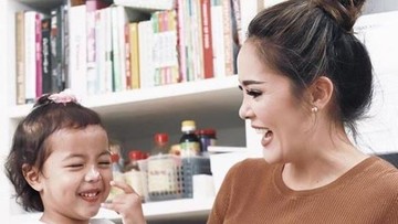KATA PSIKOLOG TENTANG ANAK JADI KONTEN MEDSOS
