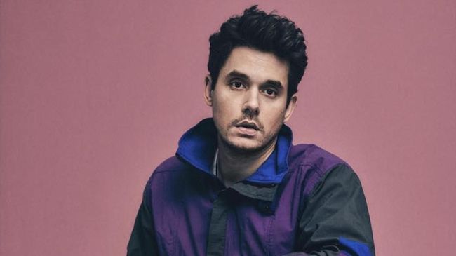 John Mayer mengaku dirinya kerap bermain gitar sembari bugil usai berhubungan badan dengan seseorang.