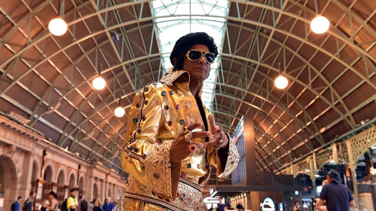 FOTO: Ribuan 'Elvis Presley' Rayakan Kehidupan Sang Raja