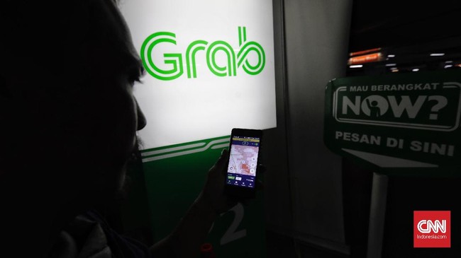 Perusahaan transportasi online Grab mengumumkan kerja sama dengan Warung Pintar untuk membangun perekonomian digital di Indonesia.