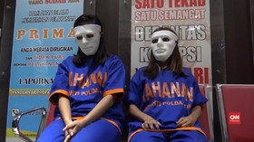 VIDEO: Muncikari Sebut Ada Artis Tawarkan Diri untuk Direkrut