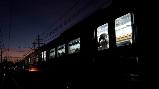 NYALANG: Menyalakan Dupa-dupa Harapan