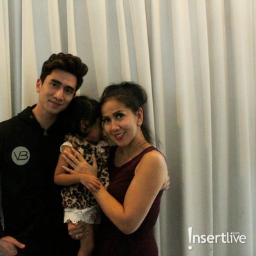 Ditemani Ibu & Adik Pemotretan, Verrel Ungkap Kedekatan