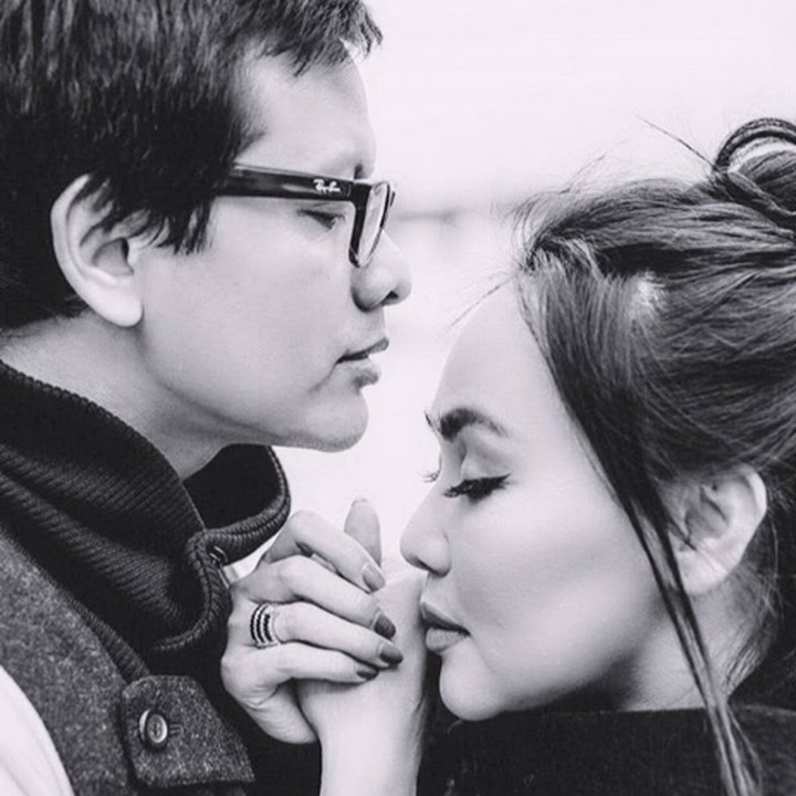 <p>Happy silver anniversary dan semoga langgeng terus sampai maut memisahkan ya. (Foto: Instagram @dewigita01)</p>