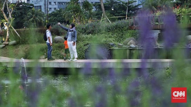 Berikut beberapa rekomendasi tempat wisata Natal 2021 di Jakarta, mulai dari gereja ikonik hingga pusat perbelanjaan.