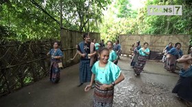 VIDEO: Chicco Jerikho Goyang Maumere di Kelimutu