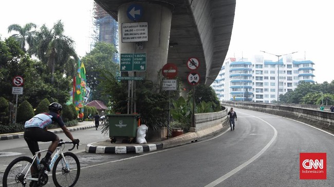 Sembilan staf di kantor Wali Kota Jakarta Selatan positif terinfeksi covid-19. Kantor Wali Kota Jakarta Selatan ditutup sementara.