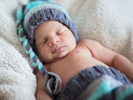 20 Nama Bayi Laki-laki dari Bahasa Arab Bermakna Bijaksana