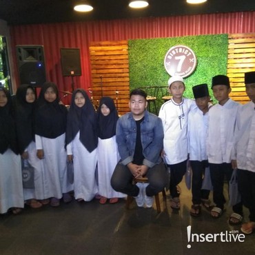 Ulang Tahun Ke-21, Kiki Buat Mini Showcase untuk Fans