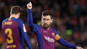 Barca Kalahkan Eibar, Messi Cetak Gol Ke-400 di Liga Spanyol