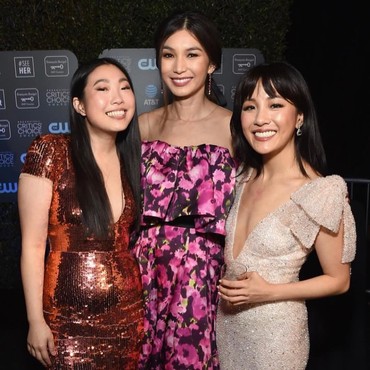 6 Gaya Selebriti Hadiri Critics' Choice Awards 2019
