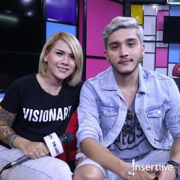 6 Potret Kebersamaan Janda Aming dengan Gebetan