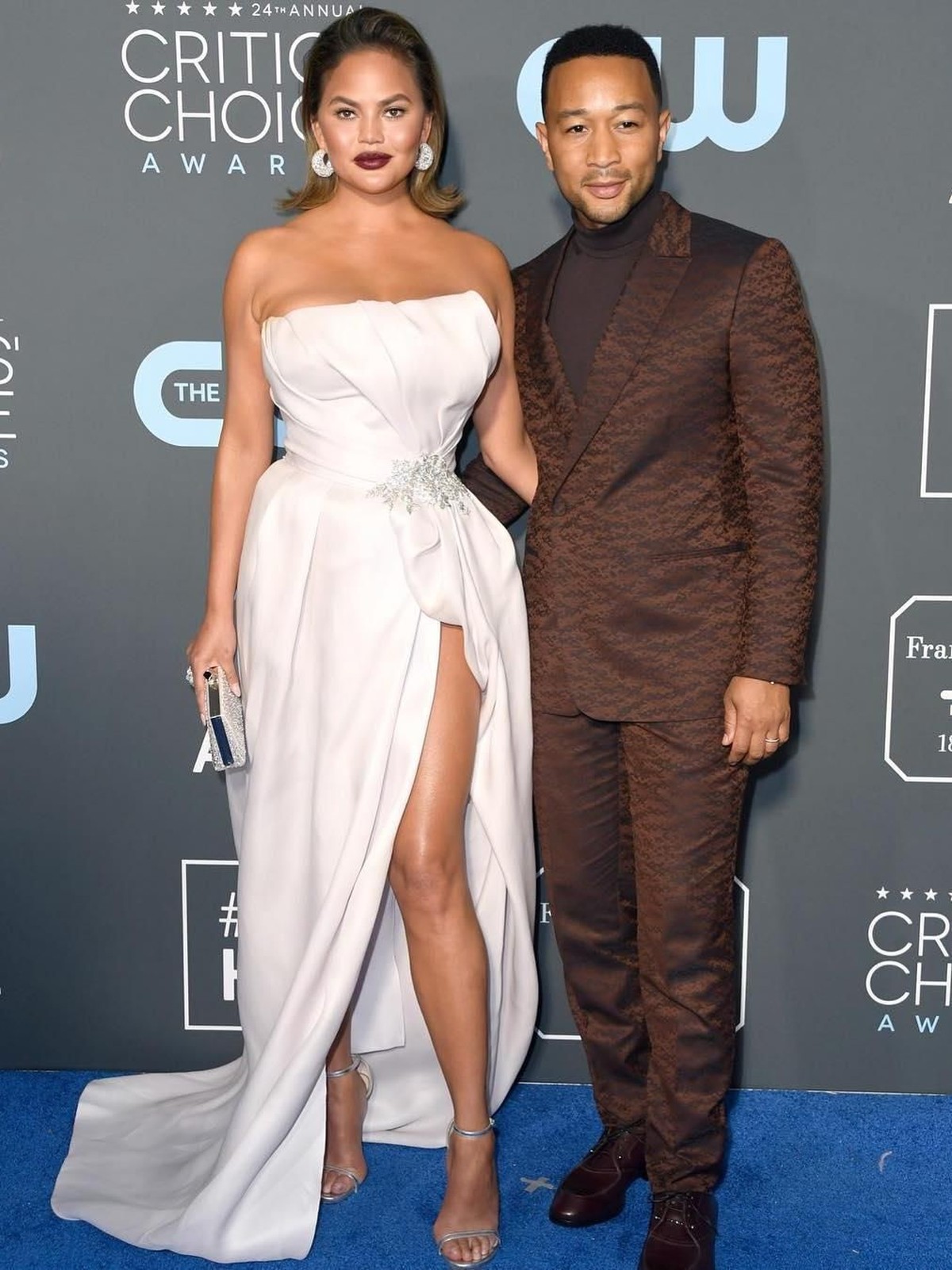 Enam gaya selebriti Hollywood saat menghadiri ajang Critics' Awards 2019&period;