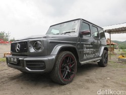 Bikin Ngiler, Ajudan Pribadi Jual Mercy G-Class Rp 950 Juta