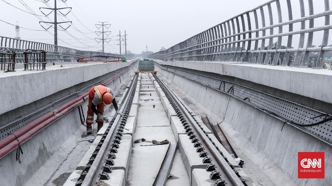 Kementerian BUMN akan memperpanjang uji coba rute LRT Jabodebek dari Cibubur-Ciracas menjadi Cibubur-Cililitan.