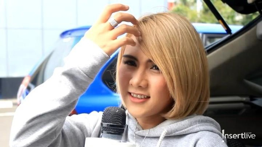 Galau Ditinggal Aming, Evelyn: Aku Enggak Mungkin Sendirian Terus Ungkapan isi hati Evelyn Nada Anjani setelah ditinggal Aming lagi.