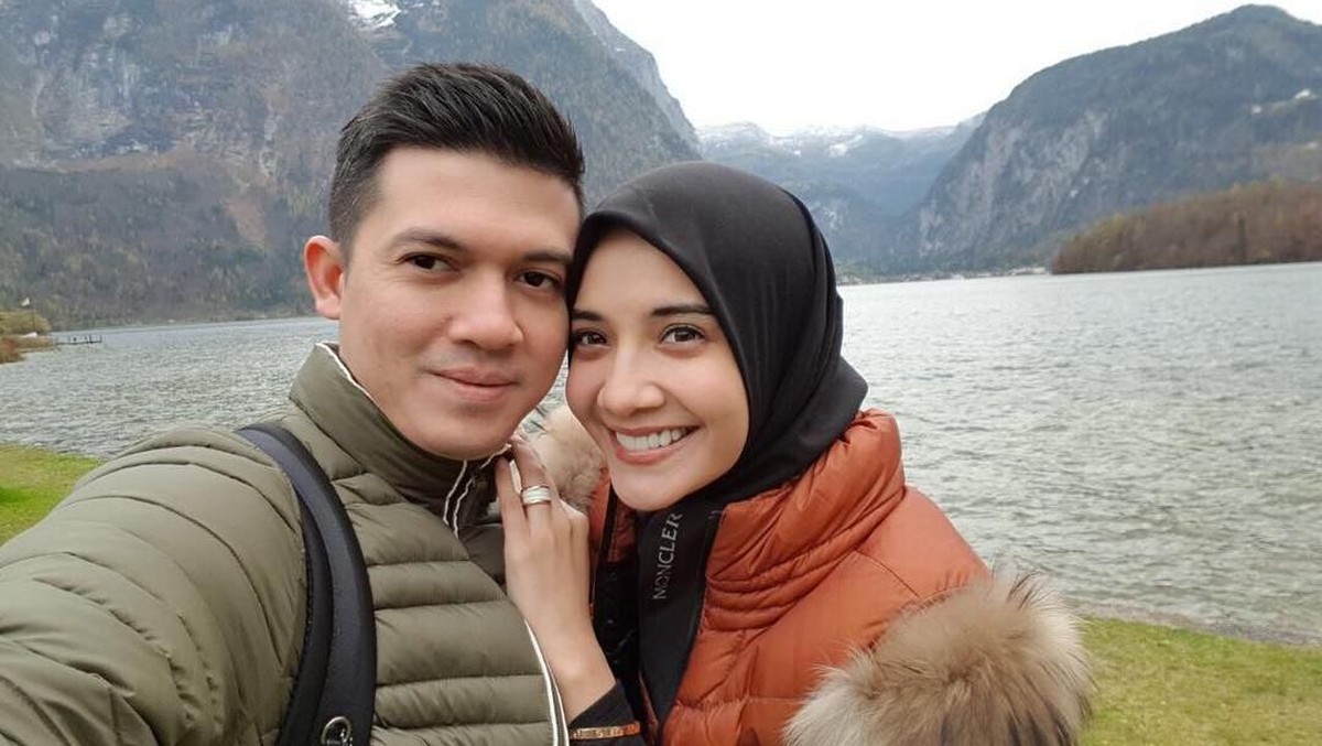 Pasangan selebriti&comma; Zaskia Sungkar dan Irwansyah&comma; sudah memasuki tahun kedelapan usia pernikahan&period; Sewindu menikah&comma; pasangan ini semakin terlihat kian mesra&period;