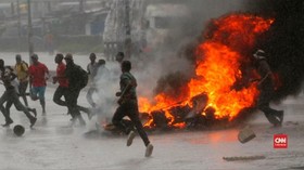 VIDEO: Demo Kenaikan BBM di Zimbabwe Ricuh