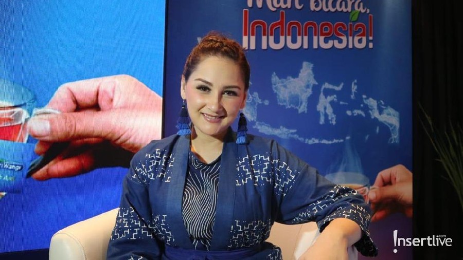 Mona Ratuliu Senang Anaknya Anggap Puasa Sebagai Permainan Mona Ratuliu berbagi cerita soal ibadah puasanya bersama anak-anak.