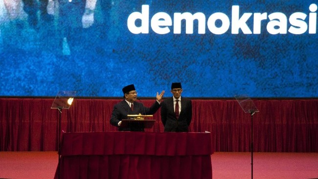 Bawaslu menyebut syarat materil terkait kampanye di luar jadwal adalah kewenangan Sentra Penegakan hukum Terpadu (Gakkumdu).