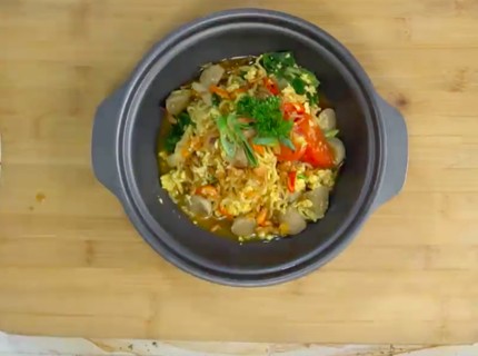 Resep Mi Nyemek Super Pedas, Bunda Berani Coba?